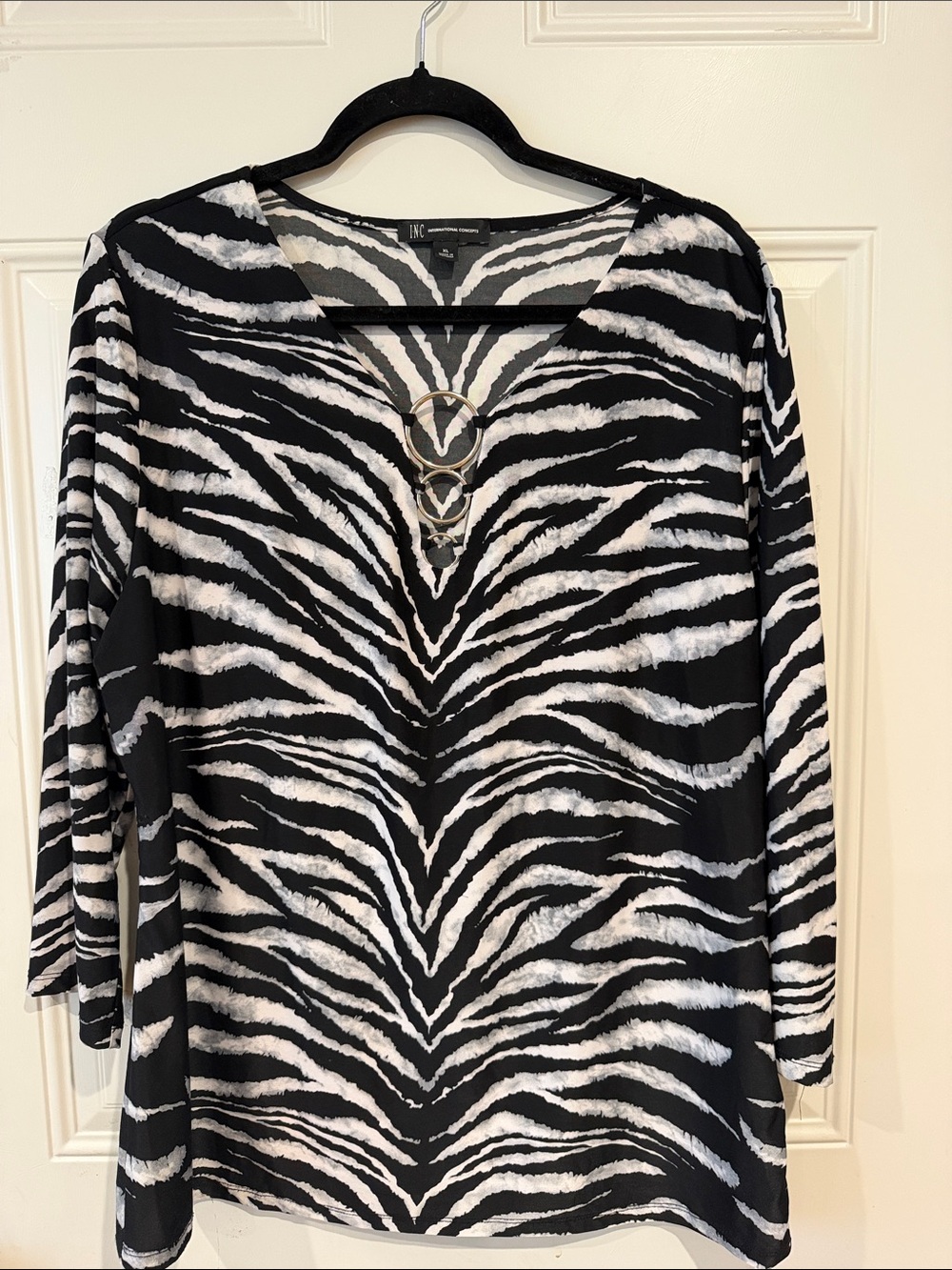 INC International Concepts Black & White Zebra-Print V-Neck Ring-Accent Top